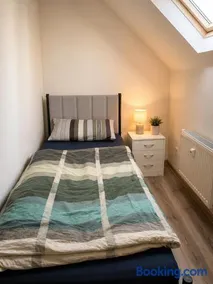 Aparthotel - Image 5