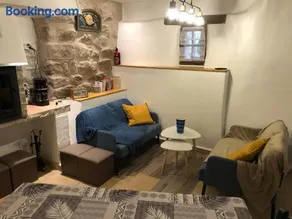 Les Maisons du Conflent, maisons familiales en pierre au coeur des remparts - Image 2