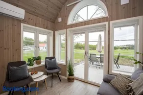 Emma's Villa & Stugor - Image 2