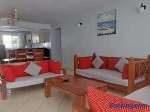 ENZI FURNISHED APARTMENT DIANI - Image 2