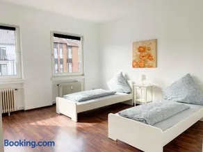 Apartment with 3 rooms in Hürth - Image 2
