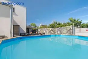 "Villa Evasion" Spa Piscine - Image 2