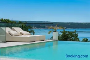 5* Luxury Villa Michele - Image 2