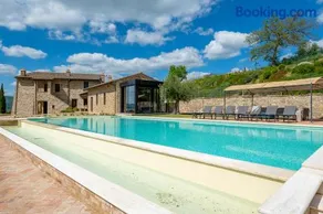 Luxury Estate Villa Trasimena Lake - Image 1
