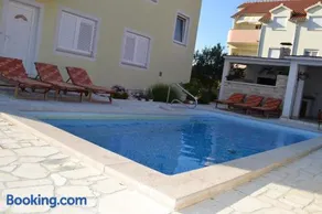 Apartment Tihomir - Image 1