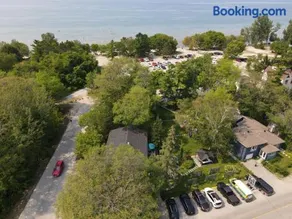 The Cozy Shore Cottage - Standard Attached - Image 2