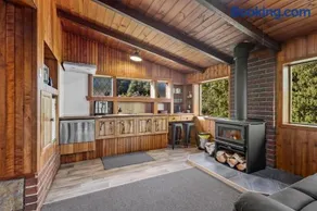 Judbury Bush Retreat, Huon Valley TAS - Image 3