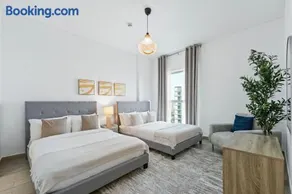Yas Island 2BR Luxury Apartment by Ferrari World - Image 3