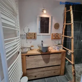 Chambre et animaux de la ferme - Image 1