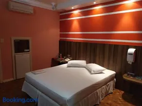 Exos Castelinho Motel - Image 4