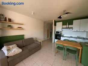 Green Oasis Garda Apartment - Image 1