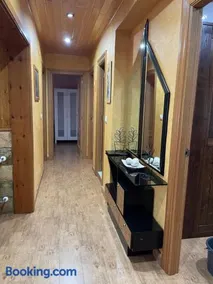 Apartamento La Veiga - Image 2
