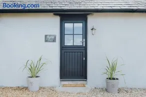 Dux Farm Retreat - 2 bed dog friendly cottage, near Bude - Image 4