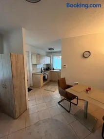 Apartmenthaus Eldena Am Teich - Image 1