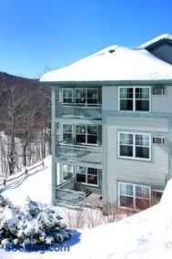 Wyndham Smugglers' Notch 2BR Apartment with Resort Access - Image 1