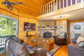Beary Blessed Cabin - Image 1