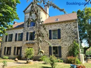 Chambres et table d'hôtes Le cèdre Aveyron - Image 1