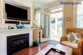 The Snug by Seabrook Hospitality - Image 3