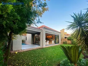 Kingfisher House, Pecanwood Estate, Hartbeespoort - Image 2