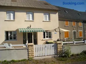 Homerez - Maison Valuéjols, vue montagnes - Image 1
