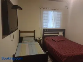 Casa com pisina infantil em Brotas - Image 2