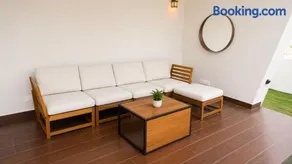 RYST 109A Private Beach Villa with Jacuzzi Pool - Image 2