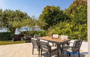 Villa Costa - Image 2