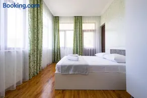Sunny Hotel Batumi - Image 3