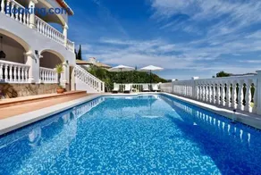 Dream Villa - Image 1