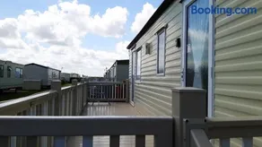 Oasis Silver Beach Ingoldmells 6 Berth Large veranda - Image 4