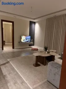 Modern Stylish and Entry Smart Apartment - Image 3