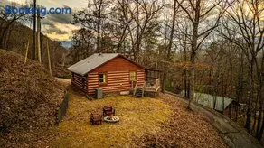 Whiskey Run Cabin, Spectacular Mountain Views - Image 3
