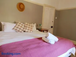 Riverview Country Inn - Image 2