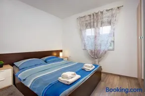 Kuća za odmor Sparta - Image 1
