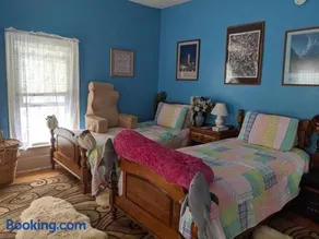 Baylies Home - Image 1
