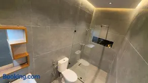 Évadez-vous dans une magnifique villa neuve et contemporaine - Image 2