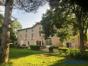 Domaine en Reynouse - Image 1