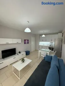 Merville Apartment 3 - Image 1