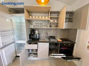 Villa Dolphin Apartments - Image 3