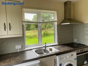 Katie's Cosy Cottage - Image 3