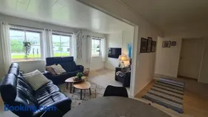 Sentrumsnær sokkelleilighet - Image 1