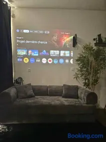 Chill & Play - Image 1