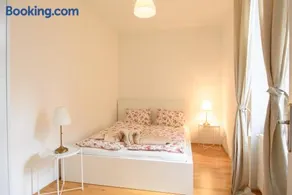 Central Living Apartment 1090 Vienna - Image 4