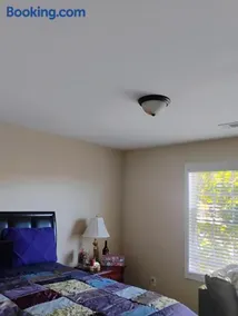 Gwinnett Serenity Stay - Image 2