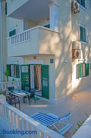 Apartment Brač - Image 2