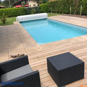 Maison landaise moderne avec piscine chauffée et spa - Image 1