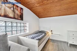Small Holiday Apartment 3 - Image 2