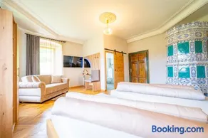 Lorettohof Hotel Garni - Image 3