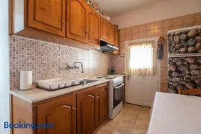 Naxos Family House in Vivlos - Image 4