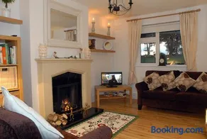 Coolbeg Farmhouse - Image 1